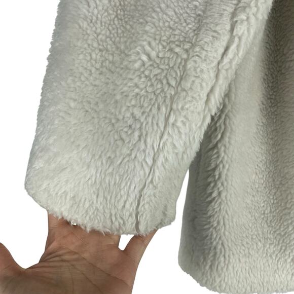 Aritzia Babaton Wool Double Breasted Short Teddy Coat Cream White Size 2 - Picture 10 of 11